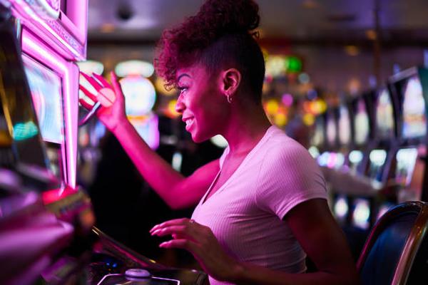 Play Exciting Slots at the top online casinos for Gamers