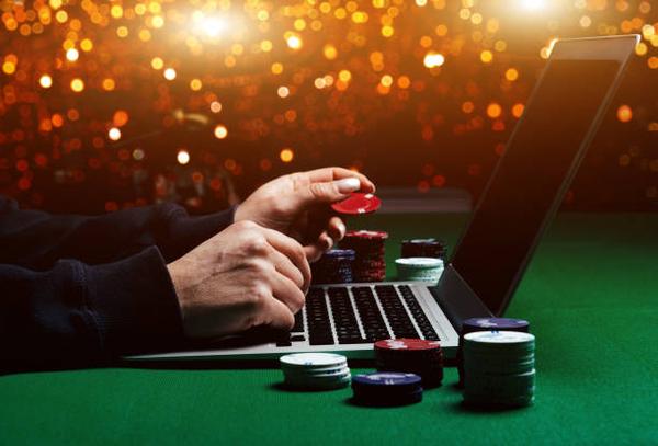 Comparing Game Choices at an online casino Singapore